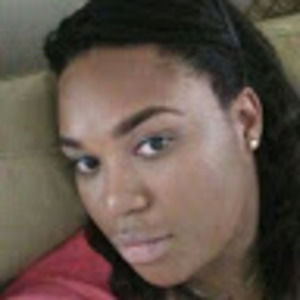 Meet your Posher, Renee